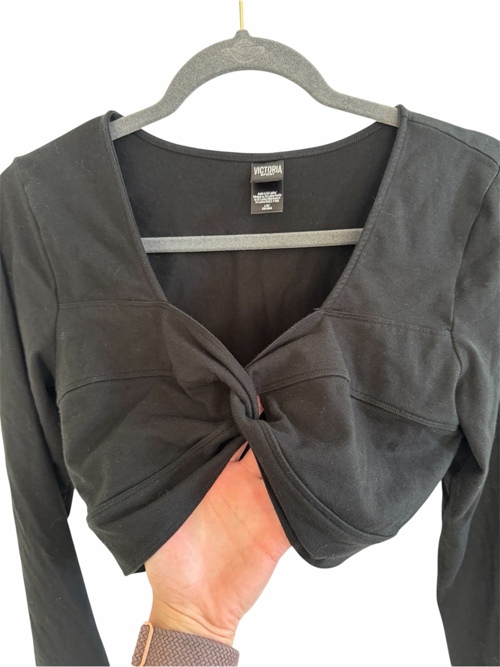 Victoria’s Secret Sport Black Twist Front Wrap Crop Top Long Sleeve - Picture 2 of 4